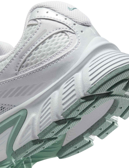 Nike V5 RNR Shoes - Summit White/Vast Grey/Cannon/Whiteimage7- The Sports Edit