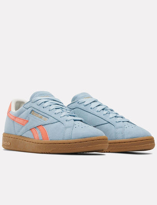 Club C Grounds Shoes - Soft Blue/Supercharged Coral/Gum