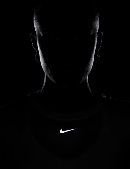 Nike One Classic Dri-FIT Short-Sleeve Top - White/Blackimage4- The Sports Edit